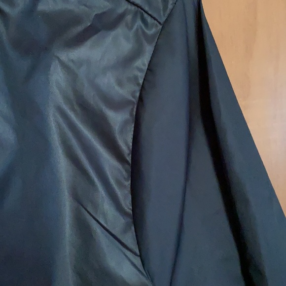 Under Armour Jacket - Picture 6 of 6